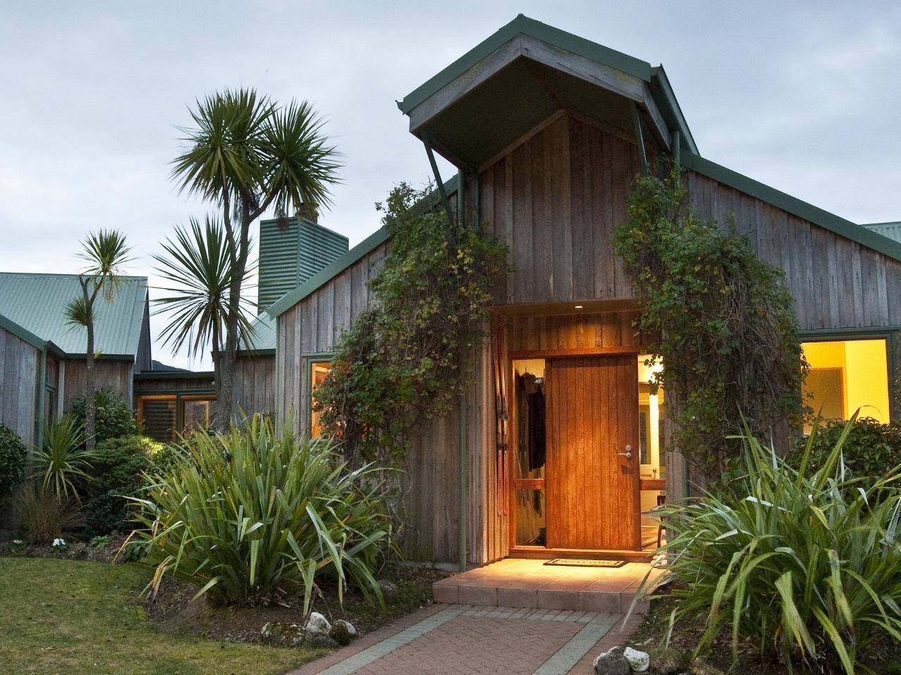 Whakaipo Lodge Tauposjön Exteriör bild