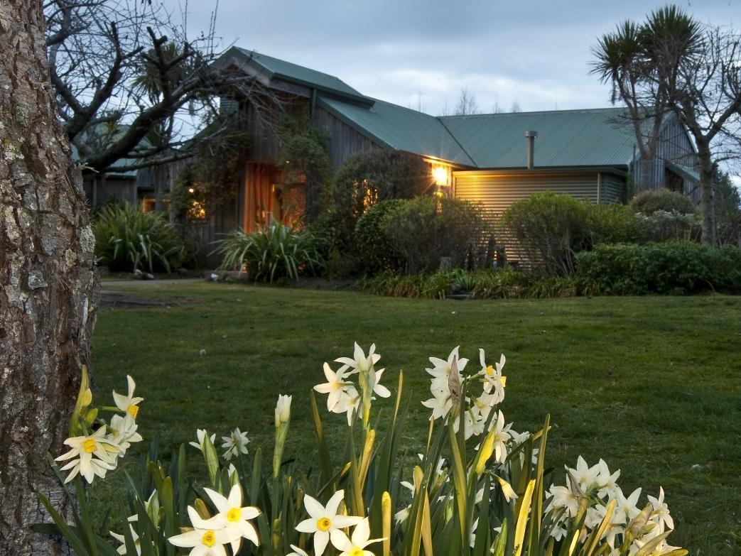 Whakaipo Lodge Tauposjön Exteriör bild
