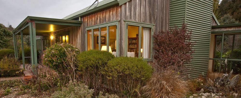 Whakaipo Lodge Tauposjön Exteriör bild